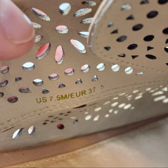 Via Spiga Tan Perforated Flats - Picture 11 of 11